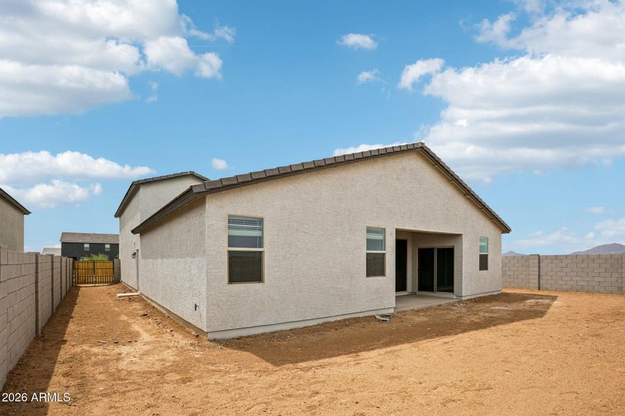 37-web-or-mls-W Pecan Wds-S1004-037