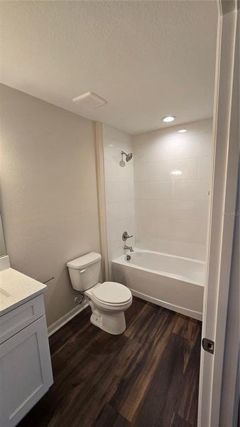 Furnished interior view inside a new home in , Winter Haven (Image 5).