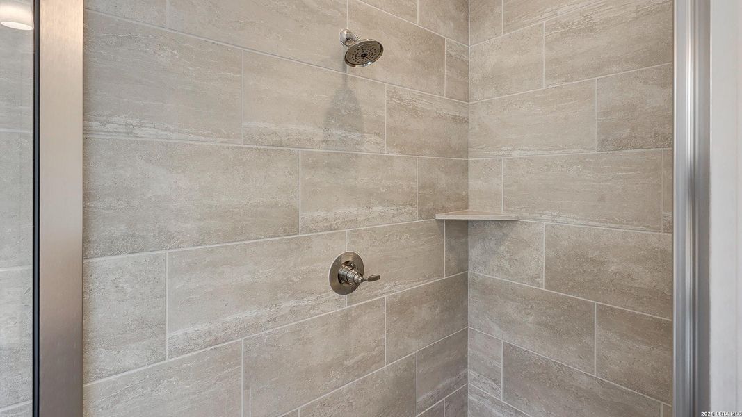 Close-up of interior finishes inside a home in Haby Hill, San Antonio (Image 11).