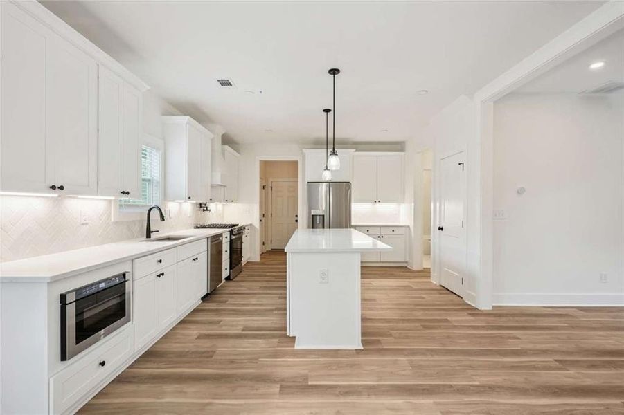 Furnished interior view inside a new home in , Atlanta (Image 4).