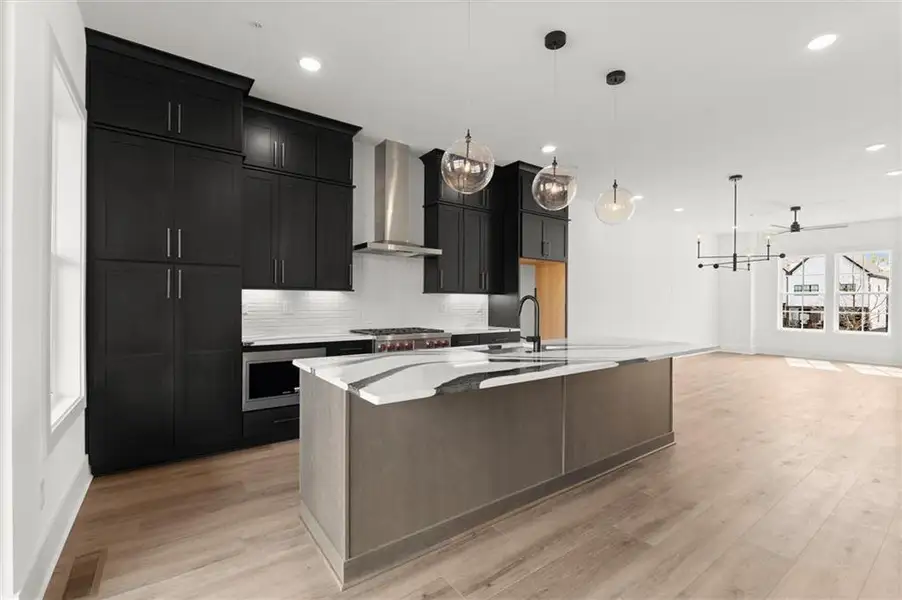Furnished interior view inside a new home in , Alpharetta (Image 9).