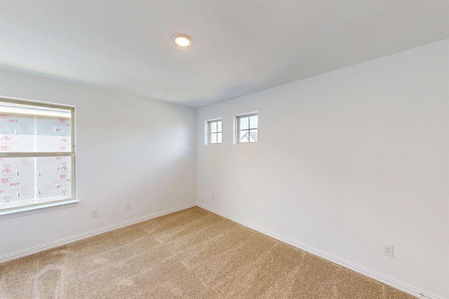Spacious, unfurnished interior of a new home in Aster Park, McKinney (Image 29).