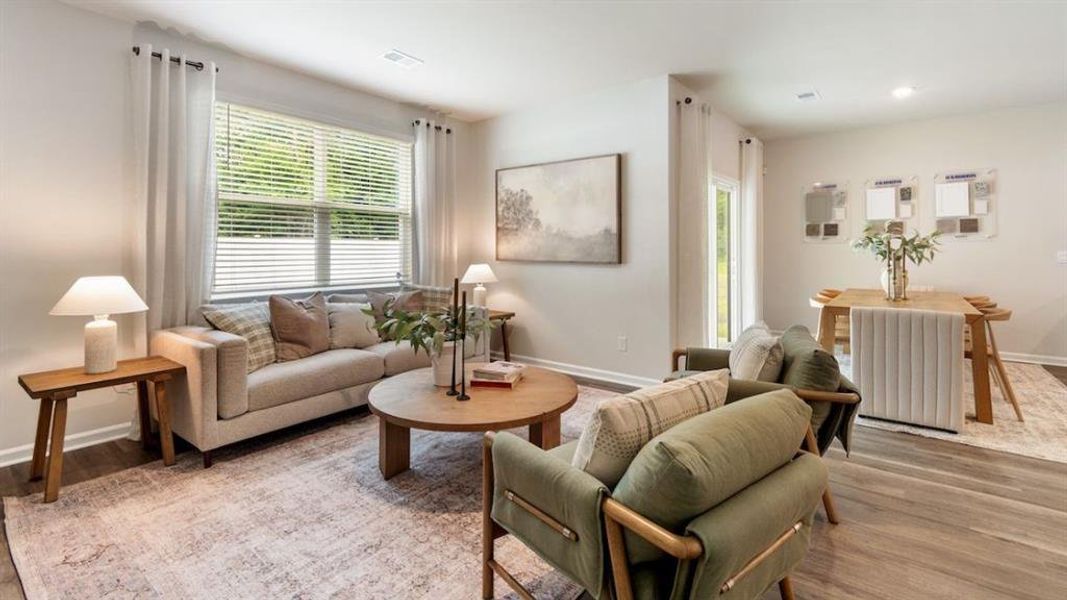 Furnished interior view inside a new home in The Landing at Hidden Lakes, McKinney (Image 13). Furnished interior view inside a new home in The Landing at Hidden Lakes, McKinney (Image 13).