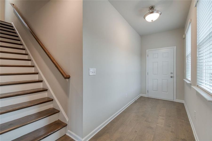 Spacious, unfurnished interior of a new home in Alcovy Village, Lawrenceville (Image 17).
