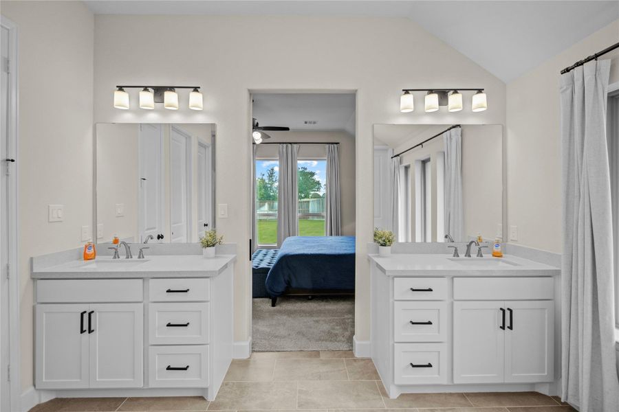 Double Vanities in the Master Bath Double Vanities in the Master Bath