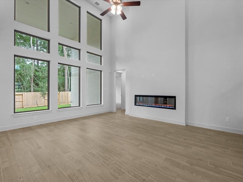 Spacious, unfurnished interior of a new home in The Woodlands Hills, Willis (Image 15). Spacious, unfurnished interior of a new home in The Woodlands Hills, Willis (Image 15).
