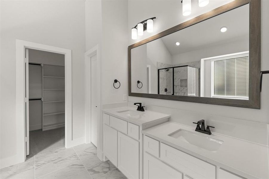 Image 30 of a home in Las Lomas. Image 30 of a home in Las Lomas.