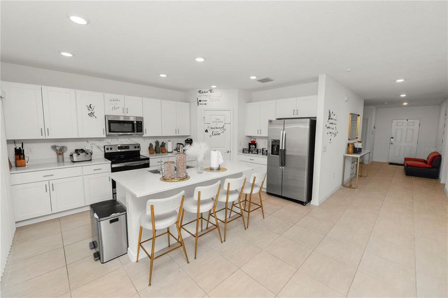 Furnished interior view inside a new home in Ironwood, Lakeland (Image 23).