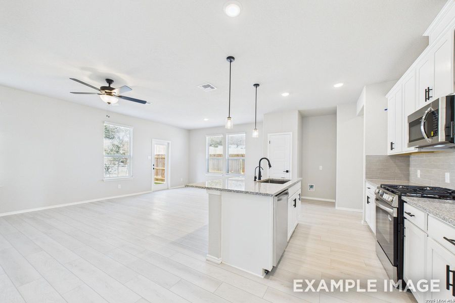 Furnished interior view inside a new home in Cedar Heights, San Antonio (Image 10).