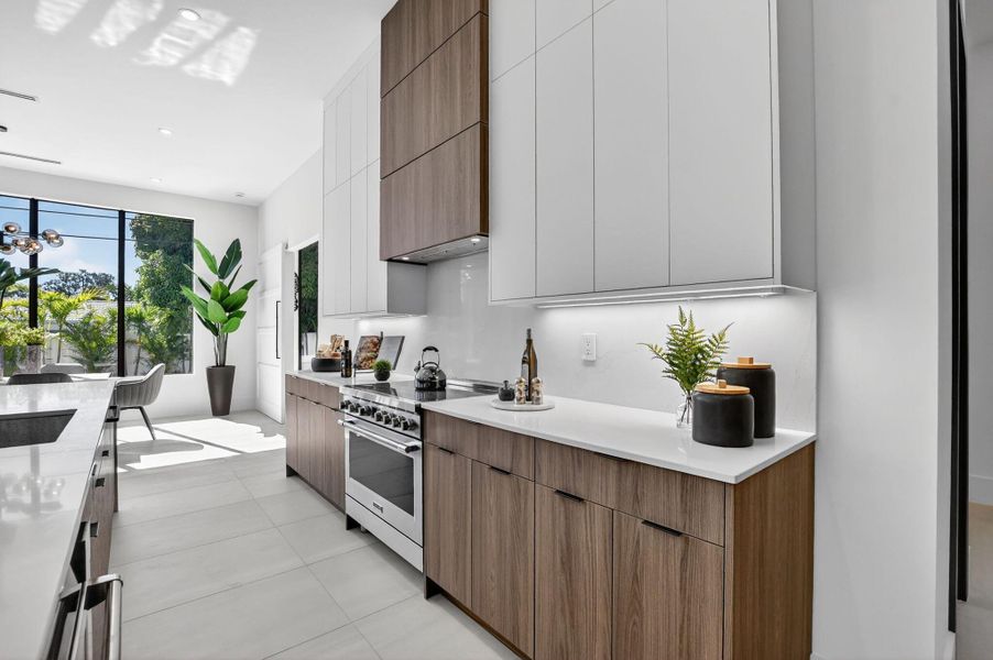 Furnished interior view inside a new home in , Boca Raton (Image 43).