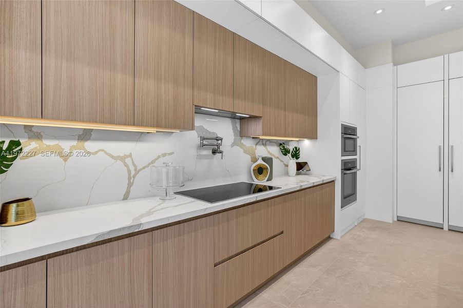 Furnished interior view inside a new home in , Fort Lauderdale (Image 8).