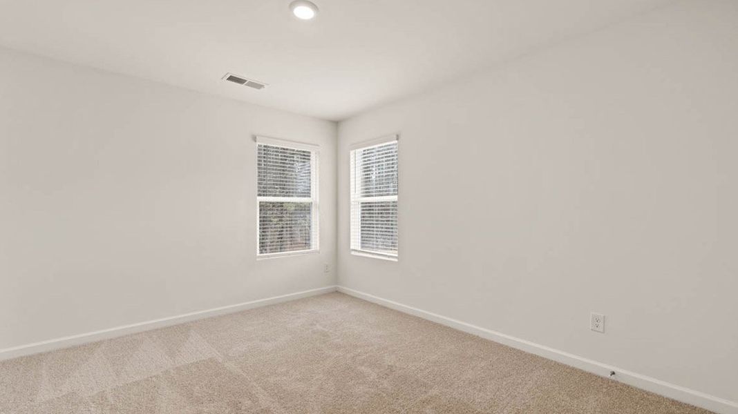 Representative unfurnished interior of a home built from the Packard by D.R. Horton in Evergreen Crossing, Locust Grove (Image 31).