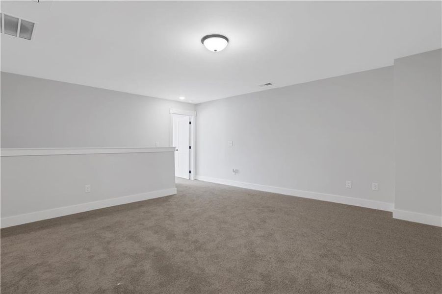 Spacious, unfurnished interior of a new home in , Dawsonville (Image 16).