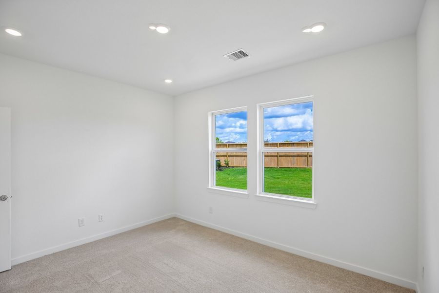 Spacious, unfurnished interior of a new home in Raburn Reserve 50s, Tomball (Image 24). Spacious, unfurnished interior of a new home in Raburn Reserve 50s, Tomball (Image 24).