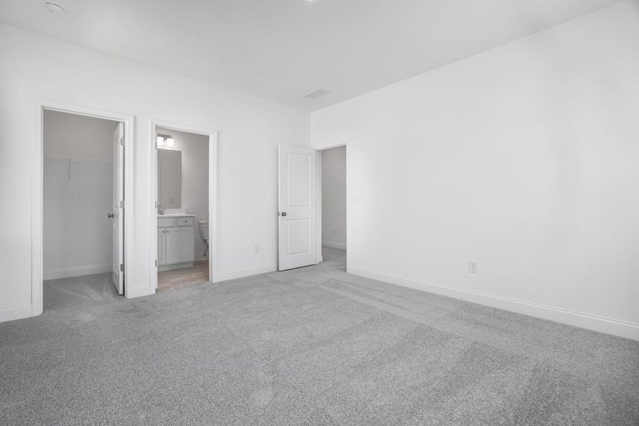 Spacious, unfurnished interior of a new home in Kennison Creek, Cumming (Image 15). Spacious, unfurnished interior of a new home in Kennison Creek, Cumming (Image 15).
