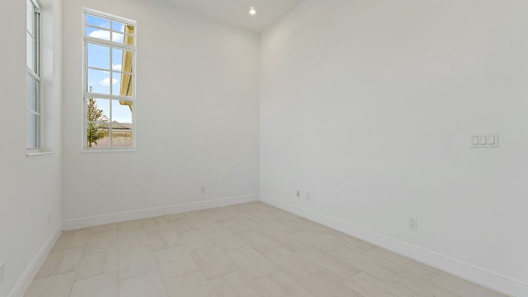 Flex Room