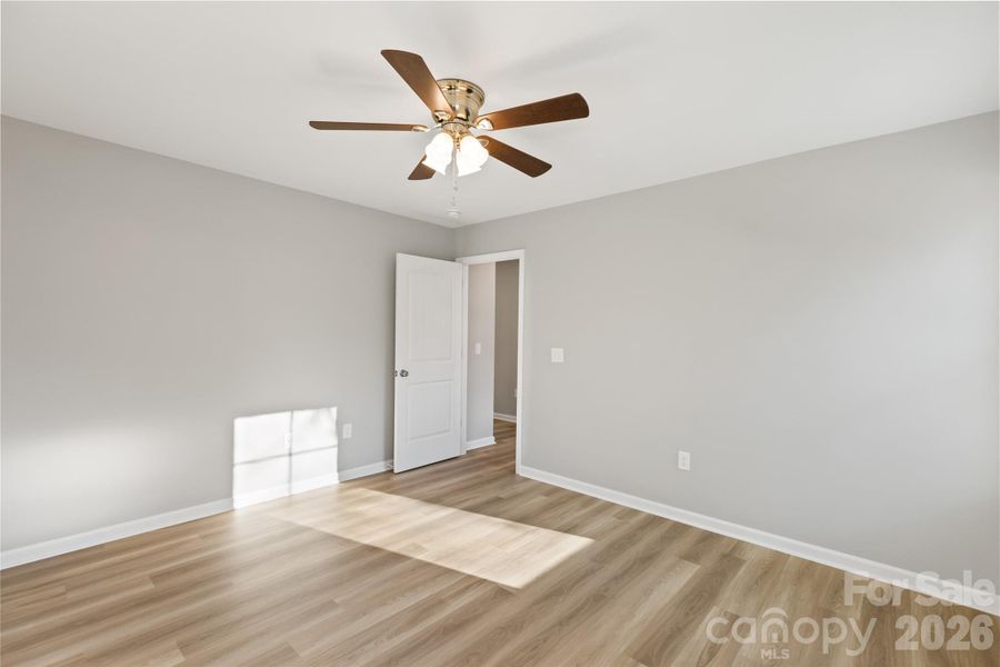 Spacious, unfurnished interior of a new home in , Kannapolis (Image 18).