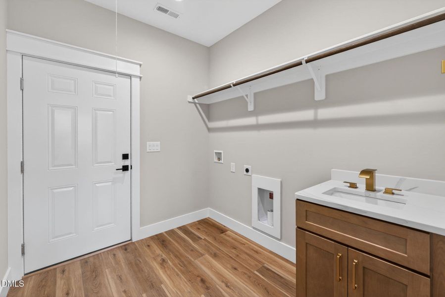 31-web-or-mls-62 Ponchartrain-65