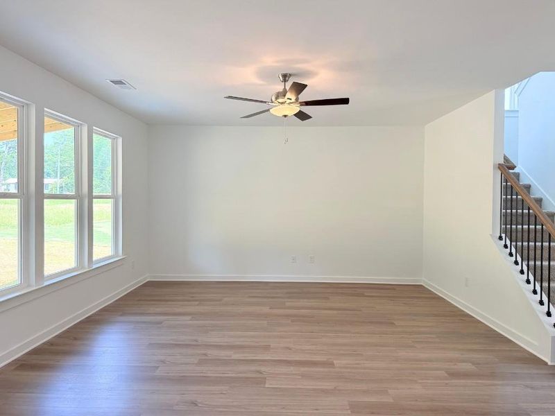 Spacious, unfurnished interior of a new home in Westlyn, Winder (Image 23).