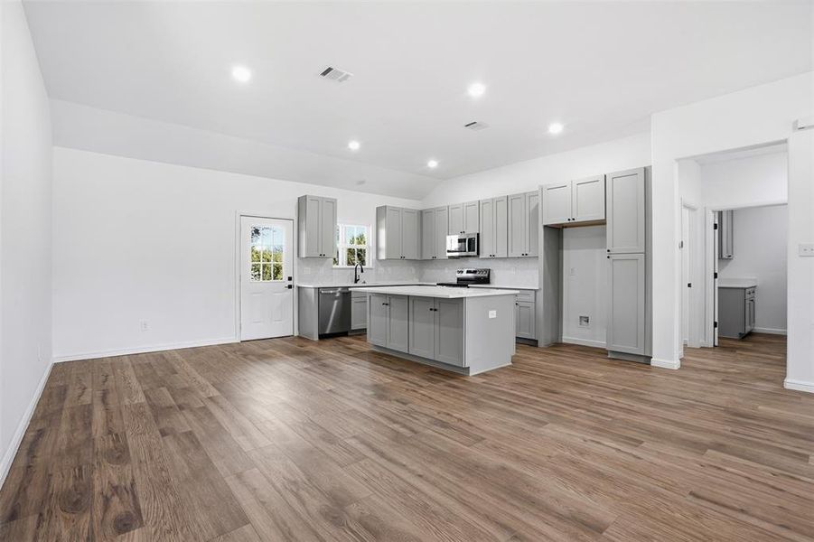 Furnished interior view inside a new home in , Granbury (Image 5).
