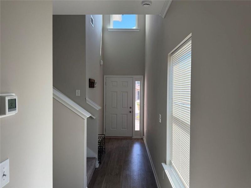Spacious, unfurnished interior of a new home in , Cartersville (Image 12).