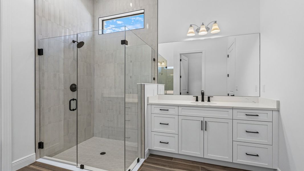 Owner's Bath Owner's Bath