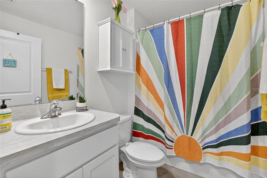 Furnished interior view inside a new home in River Park, Tampa (Image 12).