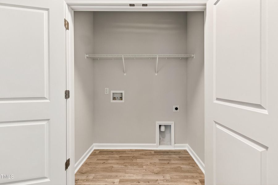 Ral_Barrington_431 (39) Ral_Barrington_431 (39)