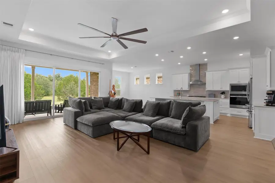 Furnished interior view inside a new home in Sun City Texas, Georgetown (Image 10).