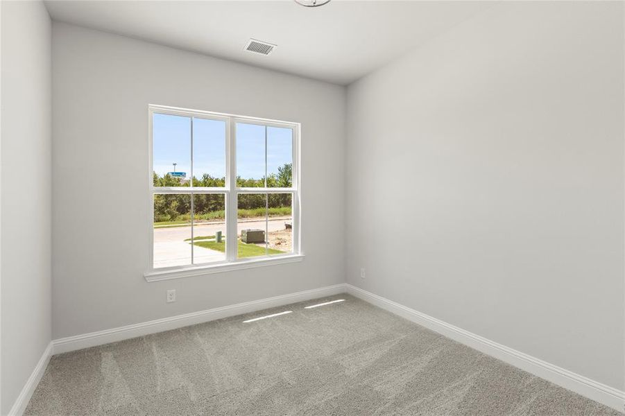 08. 2228 Euclid - Bed 3 08. 2228 Euclid - Bed 3