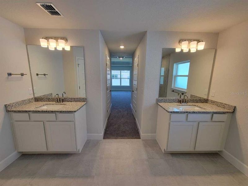 Furnished interior view inside a new home in Marion Oaks, Ocala (Image 7).