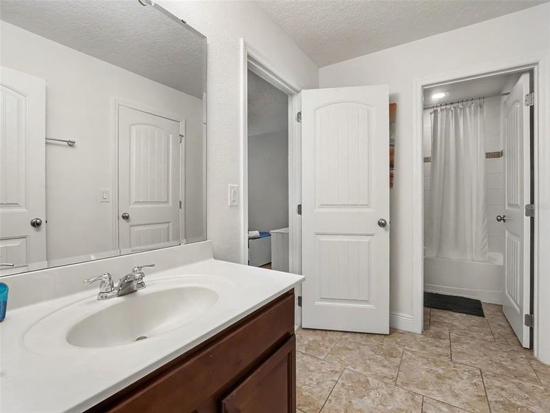 Furnished interior view inside a new home in , Davenport (Image 19).