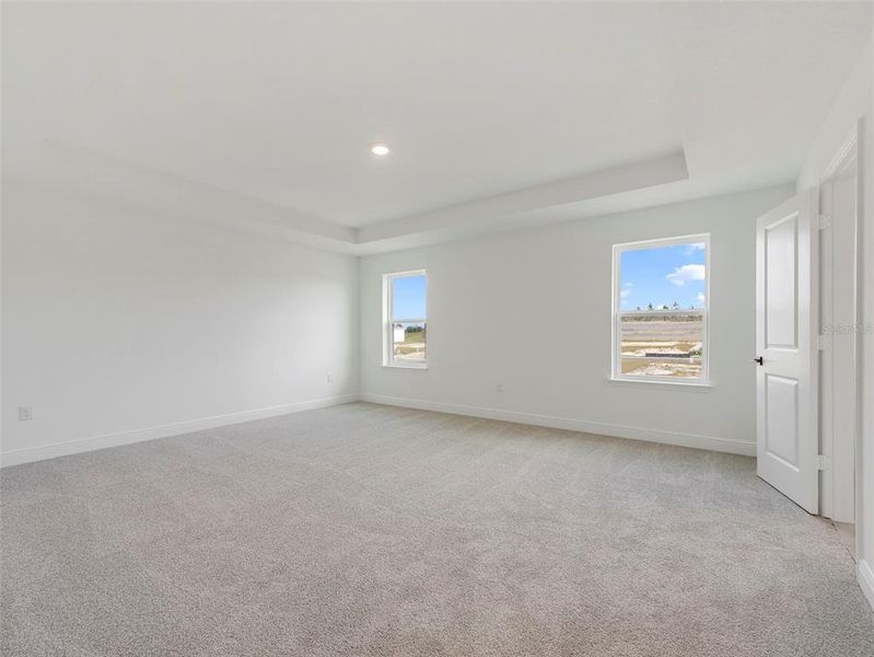 Spacious, unfurnished interior of a new home in Vintner Reserve, Clermont (Image 20). Spacious, unfurnished interior of a new home in Vintner Reserve, Clermont (Image 20).