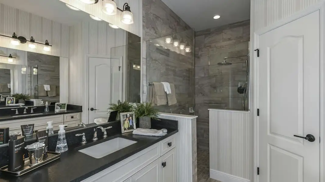 Furnished interior view inside a new home in Vicenza Real Estate and Homes for Sale in North Venice, FL - Neal Communities, Nokomis (Image 17).