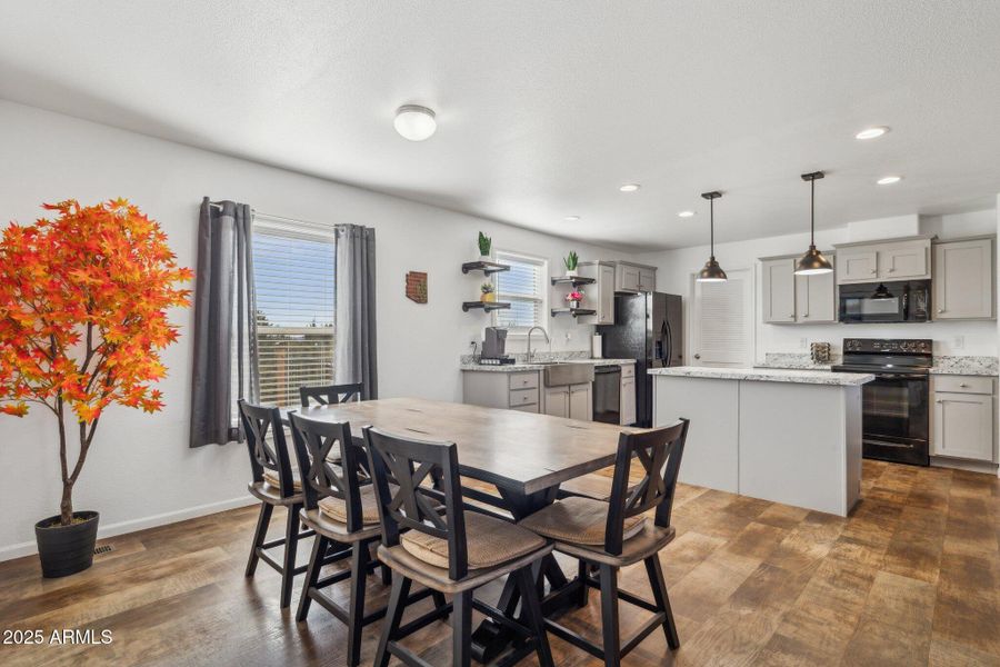 5-web-or-mls-2314-e-clear-point-way 5-web-or-mls-2314-e-clear-point-way