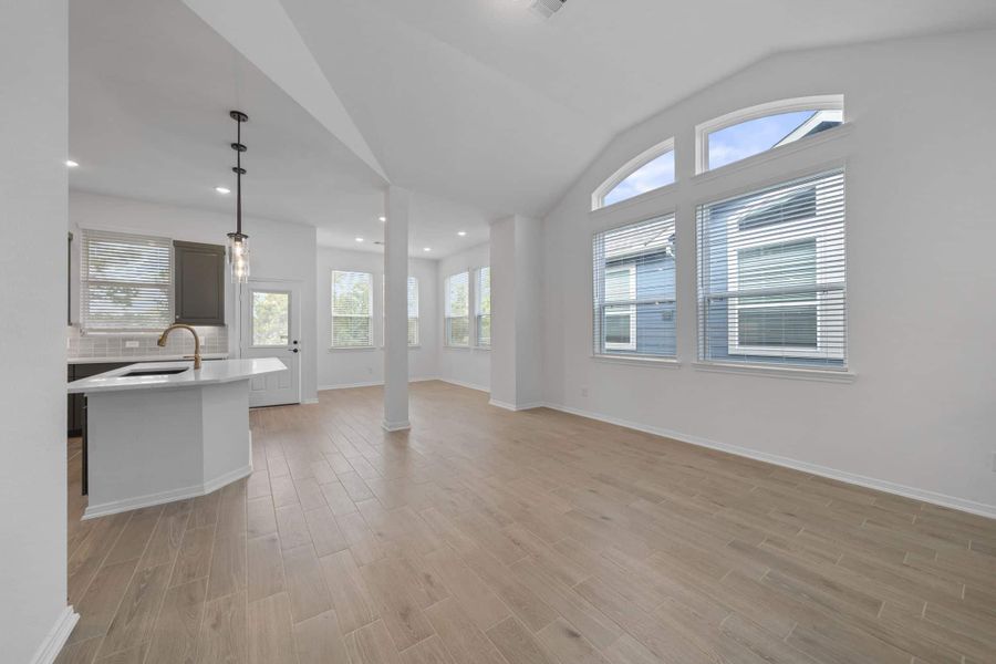 Spacious, unfurnished interior of a new home in Woodforest, Montgomery (Image 15). Spacious, unfurnished interior of a new home in Woodforest, Montgomery (Image 15).