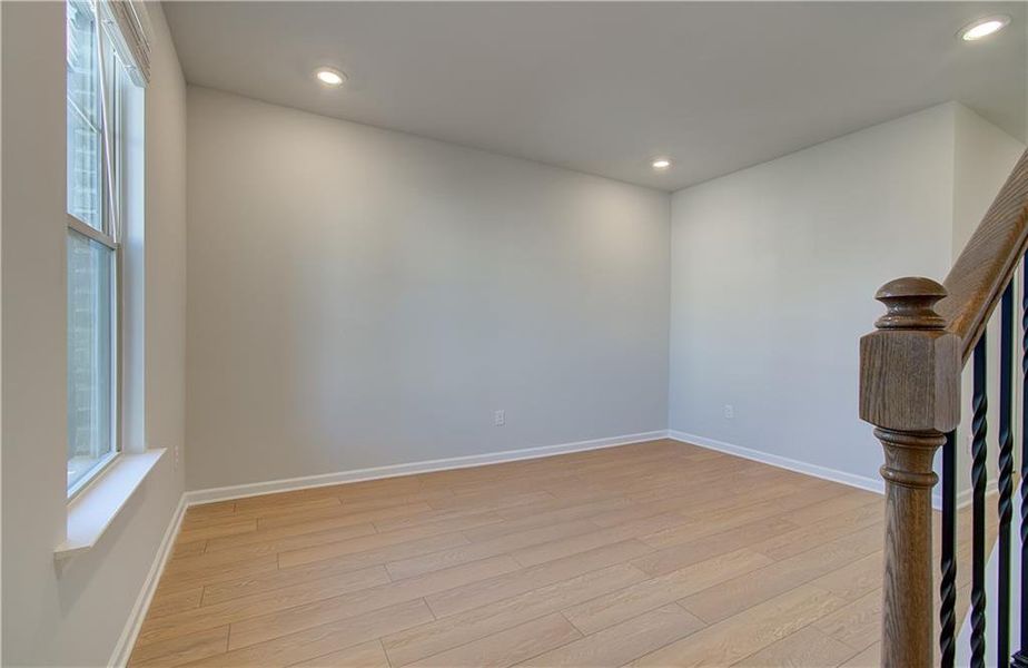 Spacious, unfurnished interior of a new home in Adagio, Dacula (Image 12).