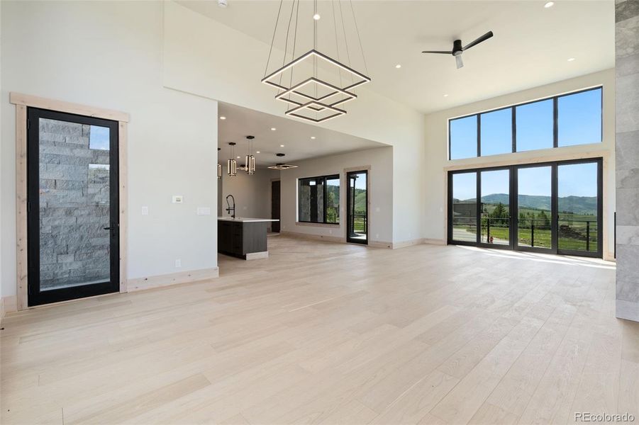 Engineered wood marly wire brushed white oak flooring