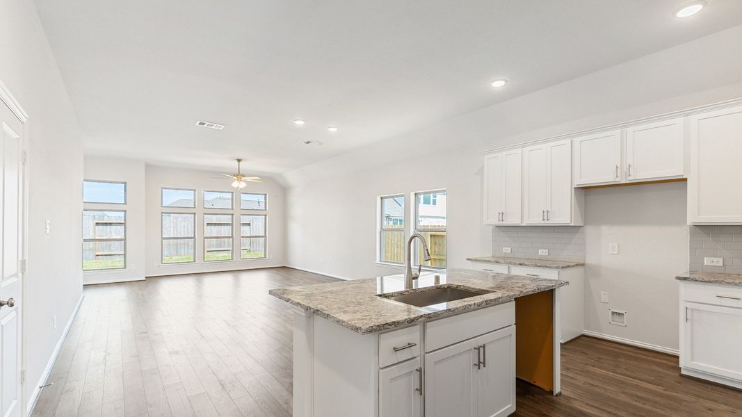 Furnished interior view inside a new home in Sunterra, Katy (Image 16).