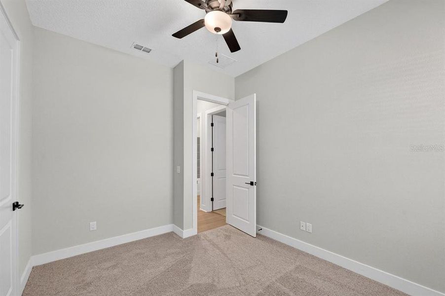 Spacious, unfurnished interior of a new home in Stables at Cary Forest, Bryceville (Image 29).