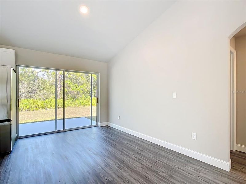 Spacious, unfurnished interior of a new home in , Punta Gorda (Image 26).