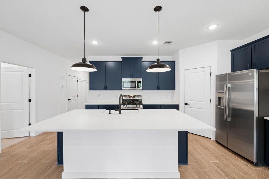 Stylish island kitchen (*Photo not of actual home and used for illustration purposes only.) Stylish island kitchen (*Photo not of actual home and used for illustration purposes only.)
