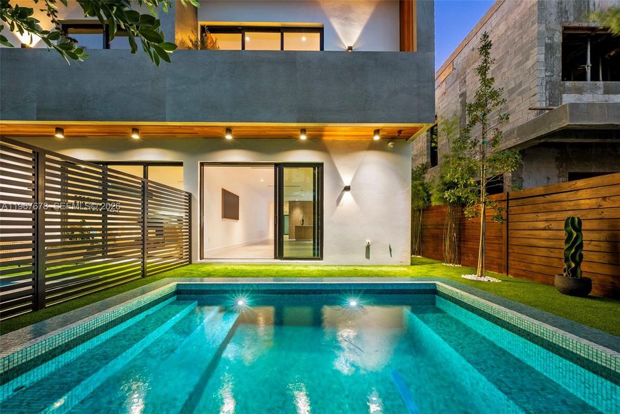 Exterior details and patio area of a home in , Miami (Image 68).