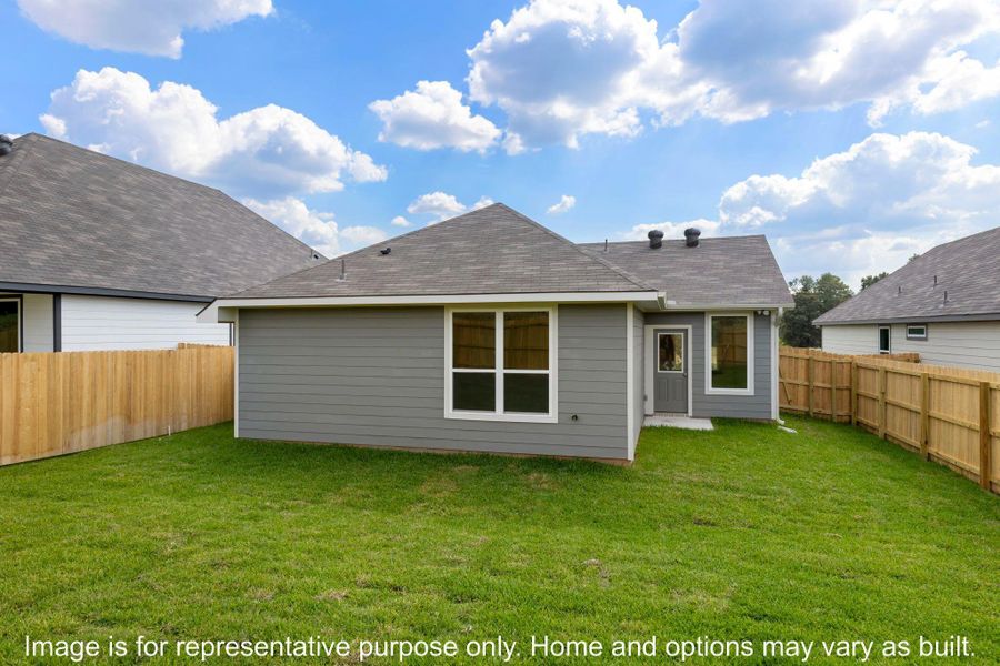 Exterior details and patio area of a home in , Huntsville (Image 2).
