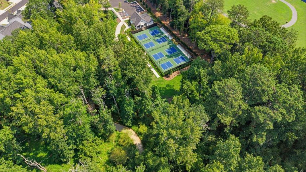 Community amenities in , Woodstock (Image 36).