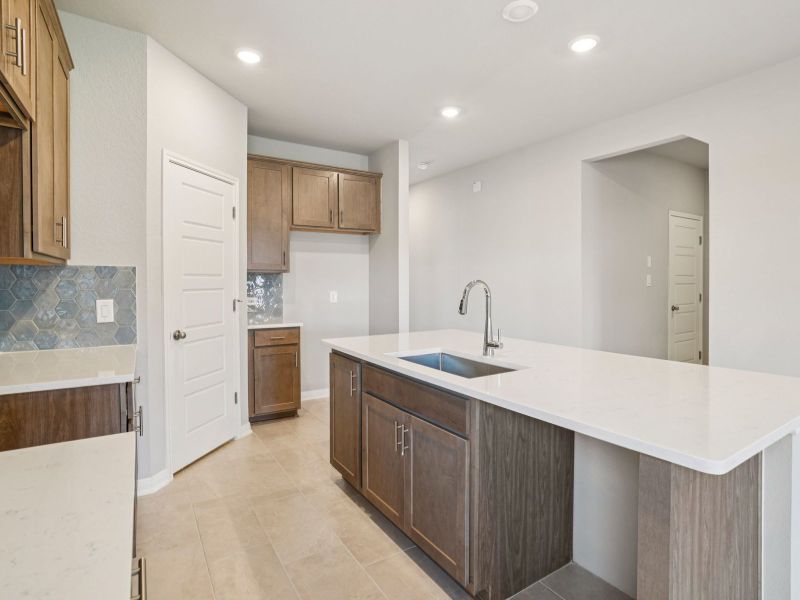 Furnished interior view inside a new home in Lark Canyon, New Braunfels (Image 6).