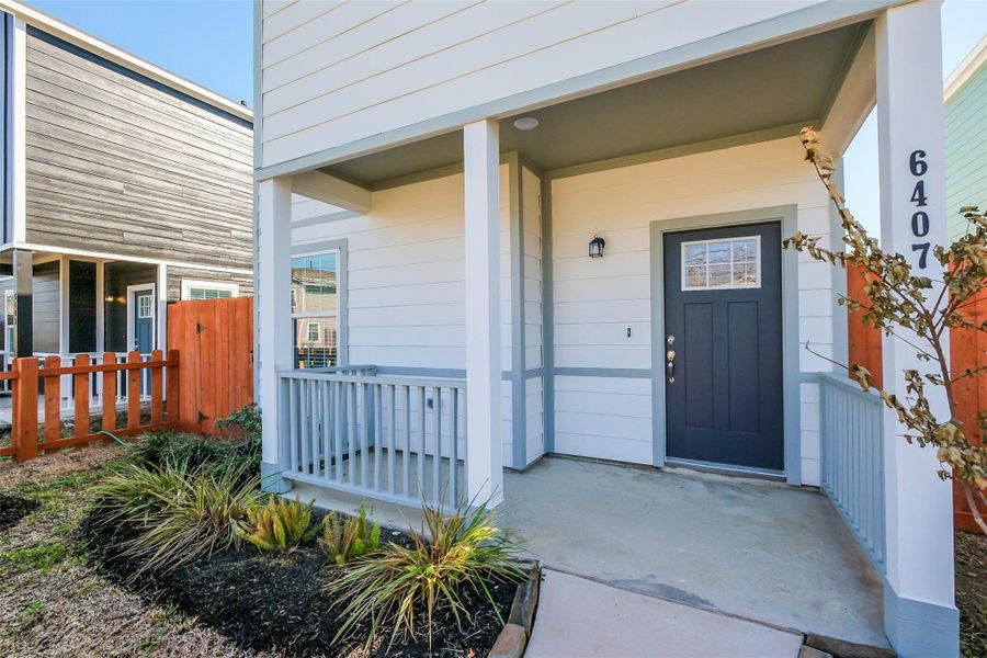 Exterior details and patio area of a home in , Houston (Image 23).