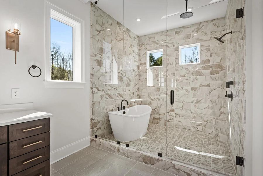 The Waylon A Primary Suite Bathroom