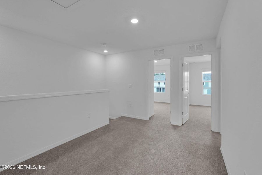 Spacious, unfurnished interior of a new home in , Jacksonville (Image 21).