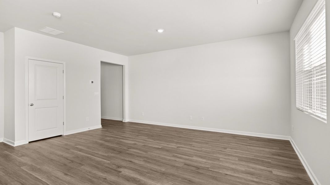 Spacious, unfurnished interior of a new home in Rushing Waters Townhomes, North Augusta (Image 15). Spacious, unfurnished interior of a new home in Rushing Waters Townhomes, North Augusta (Image 15).